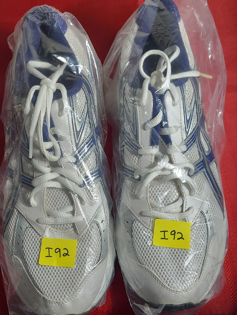 Asics White & Navy Men's Athletic Running Sneakers - Picture 11 of 11